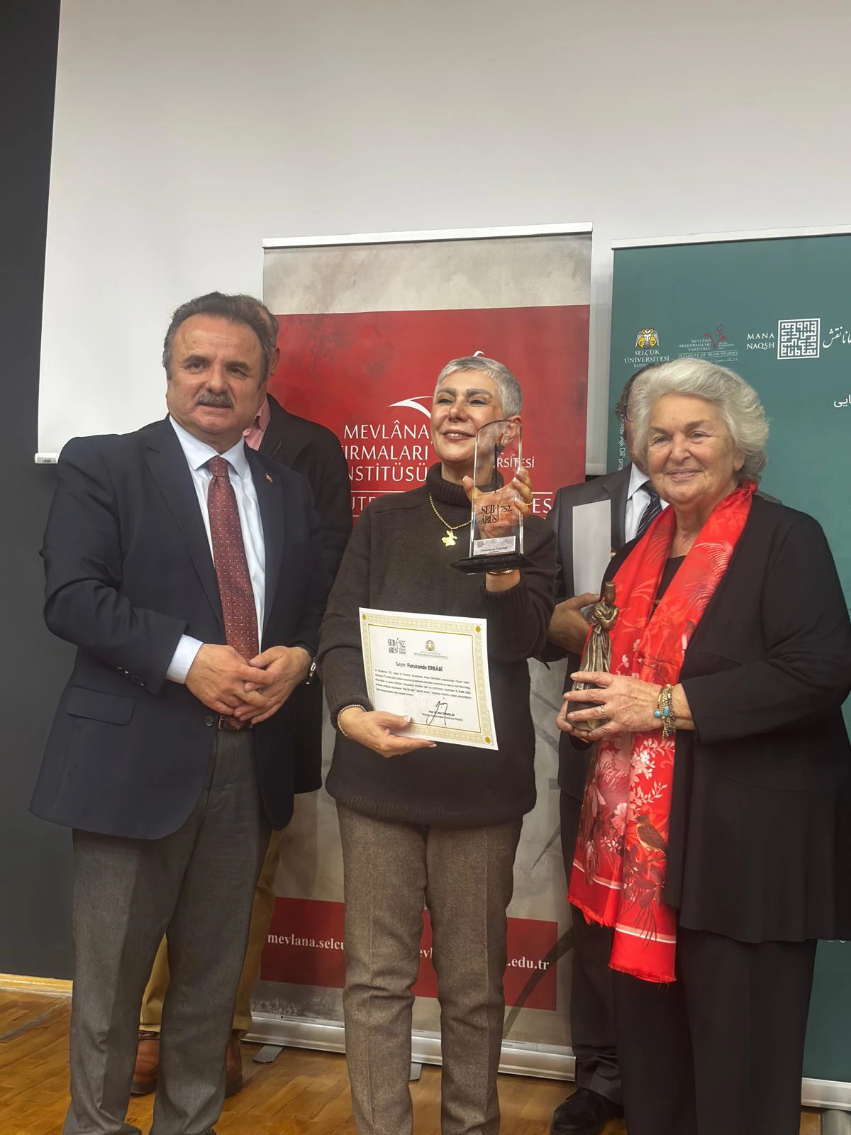 “Gel Ey Aşk!”  Sanatsal Eserinin Tanıtımı ve İlk Gösterimi